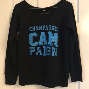 Large champagne cam paign panther sweatshirt black